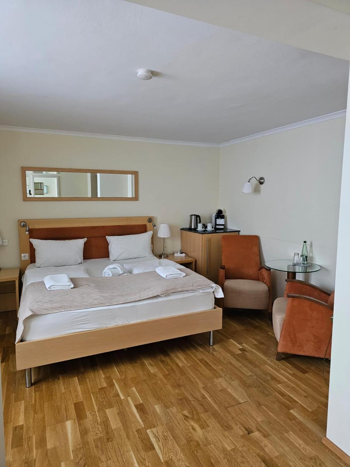 Hotel Goldene Rose Weißenburg in Bayern Eksteriør bilde
